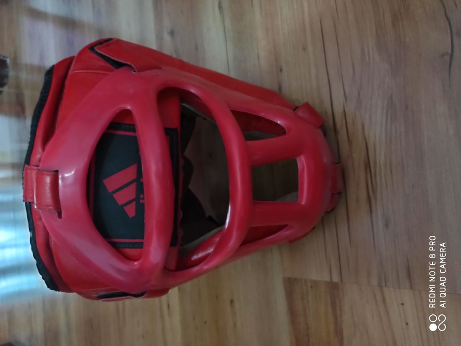 Продам шлем для тэквандо