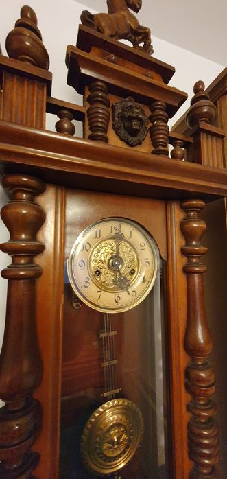 Ceas de perete  cu pendul