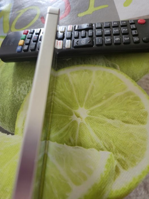 Продавам Samsung Galaxy S24 plus