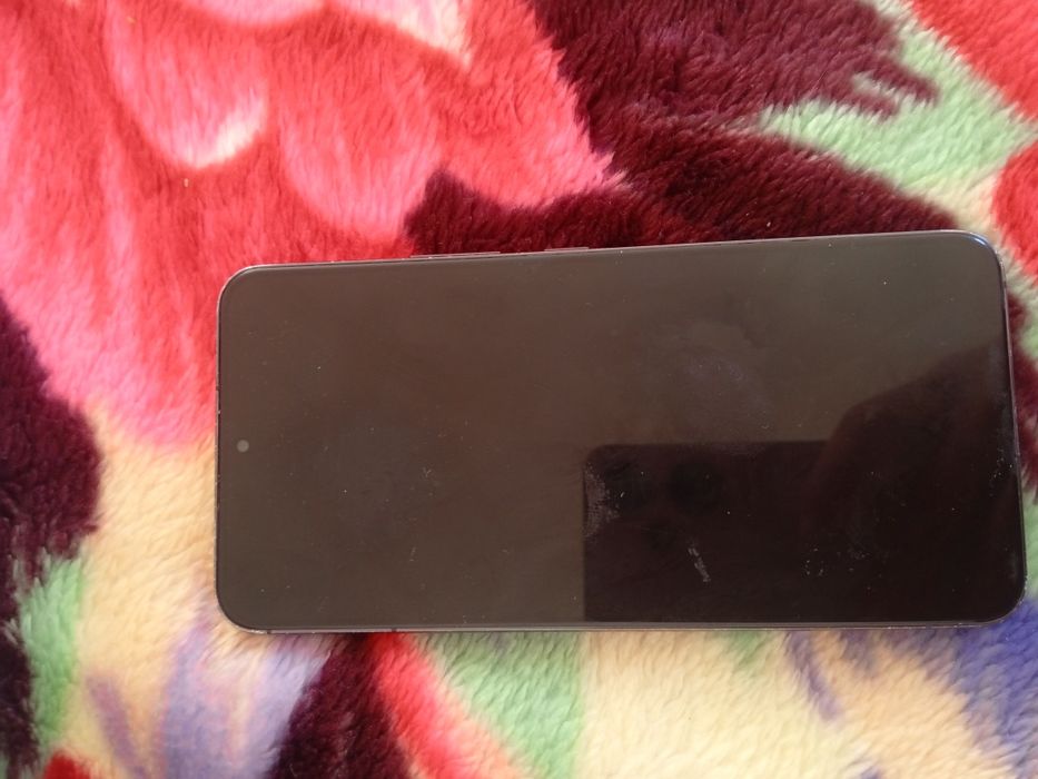 Продам Samsung s22