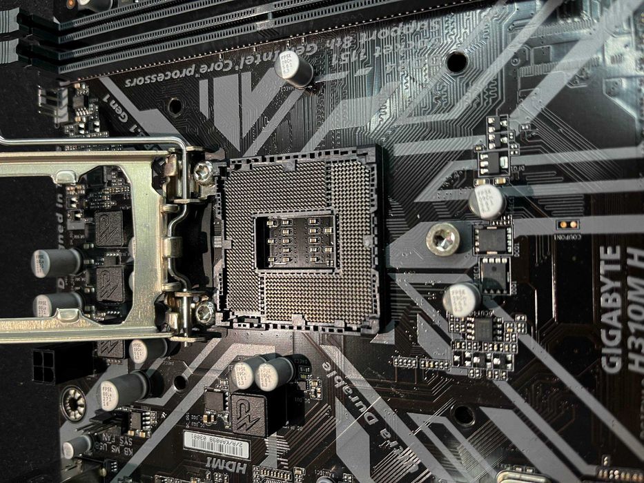 Материнская плата GIGABYTE H310M S2