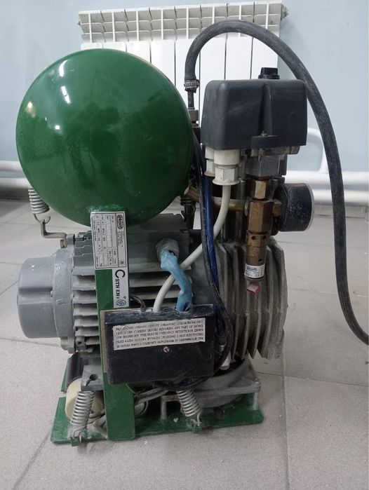 Продам компрессор