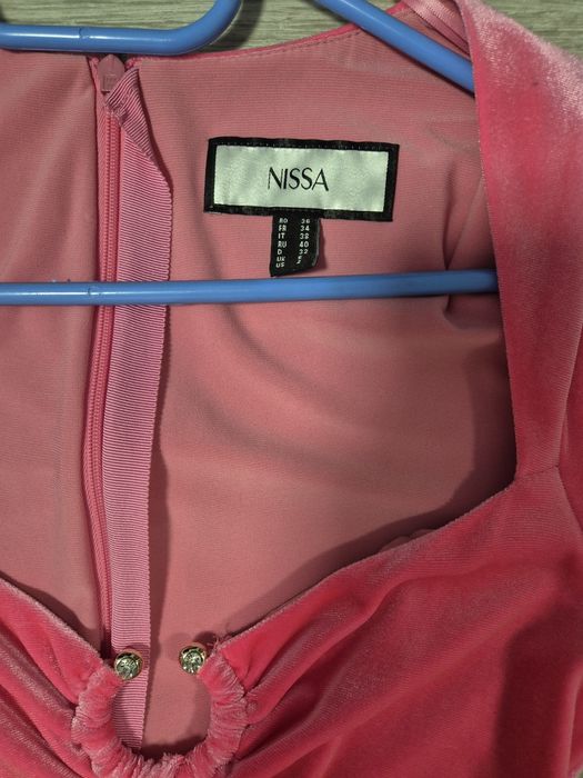 Rochie Nissa roz