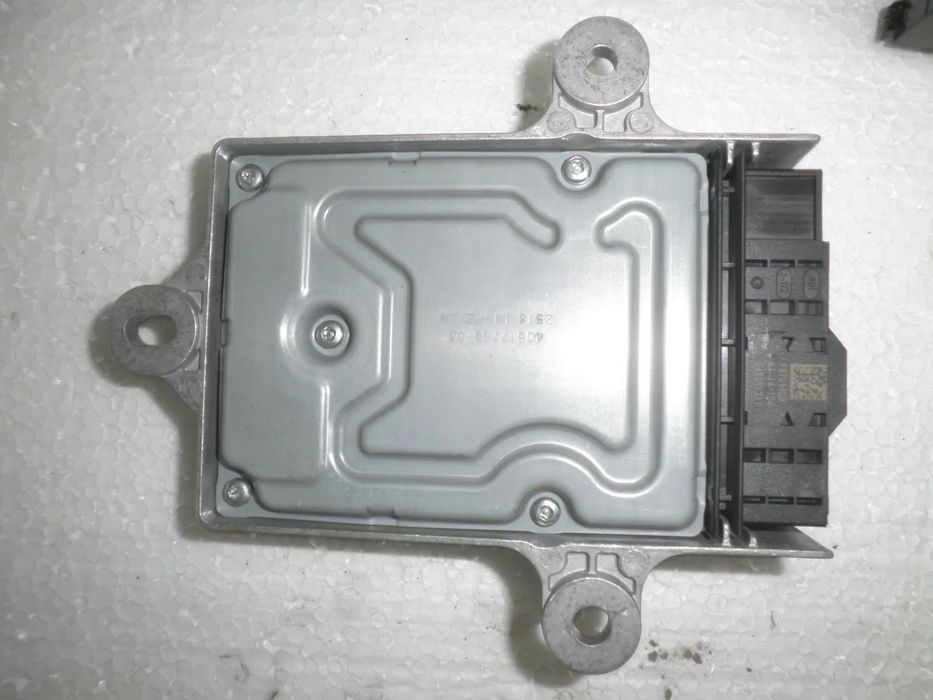Calculator airbag BMW Seria 5 G30 31947476201 947476201 9474762