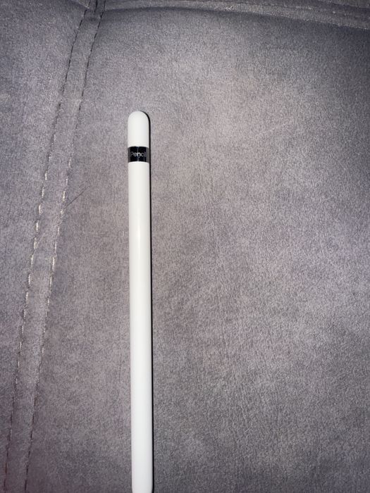 Apple pencil оригинал100%
