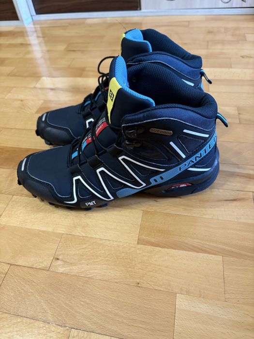 Продавам туристически обувки Panter