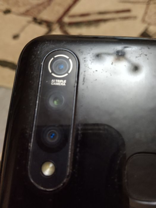 Продам сотовый телефон Vivo