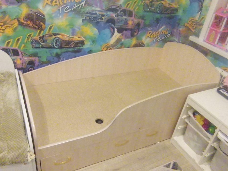 Продам мебель .продам