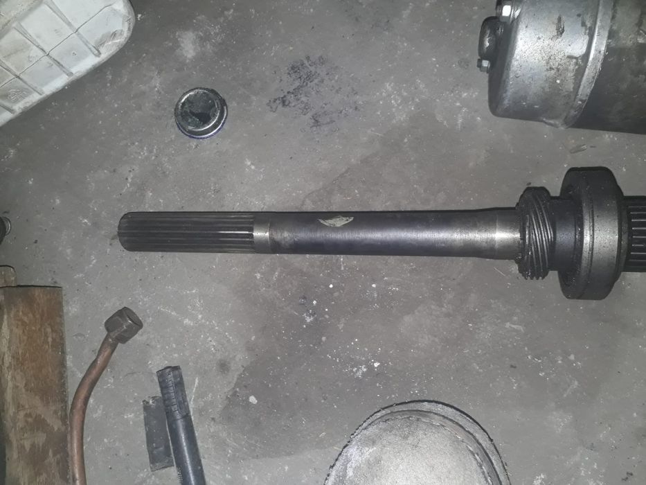 Продам на двигатель сотка