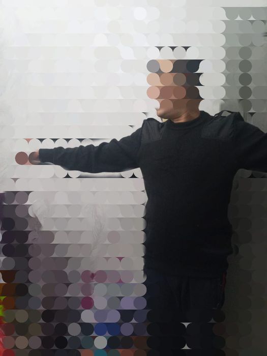 Продам свитер,10000