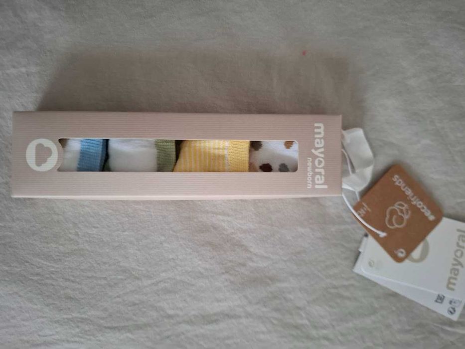 Чорапи Mayoral бебе НОВИ 0 -3 месеца