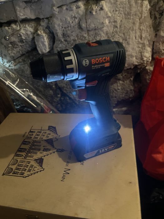 Bormasina Bosch GSR 18V-45