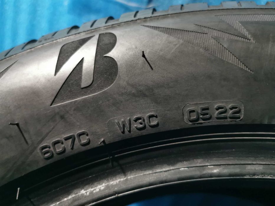 235/55 R18 - bridgestone m+s 4 bucati