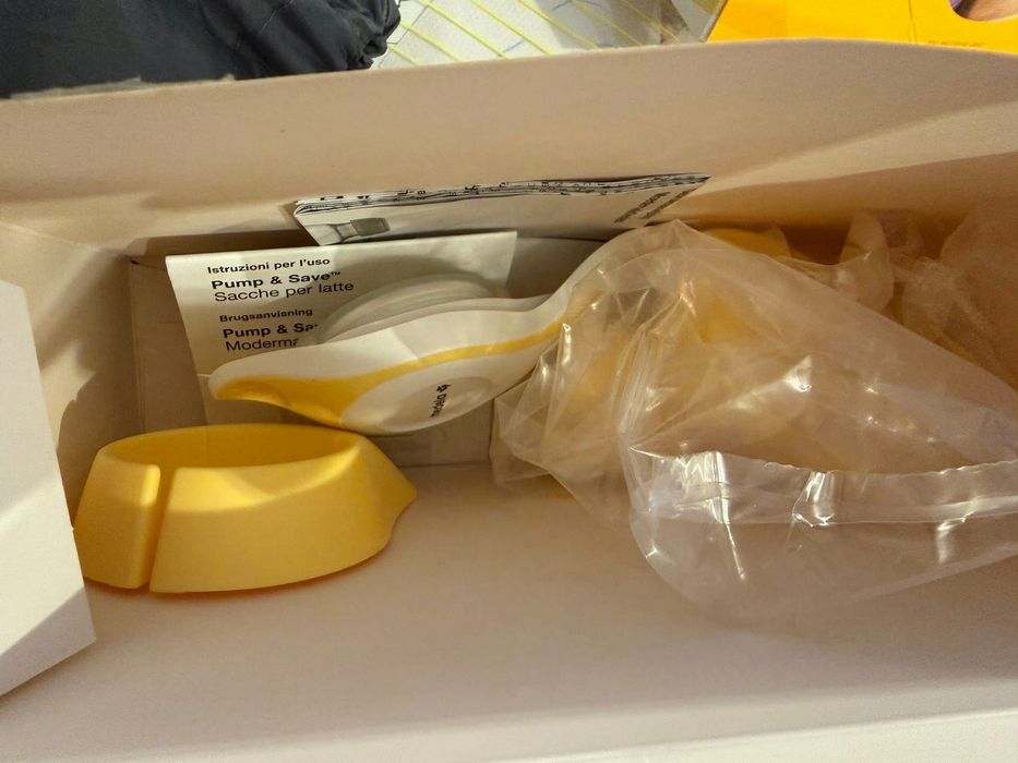 Помпа за кърма Medela Swing (електрическа+ръчна)