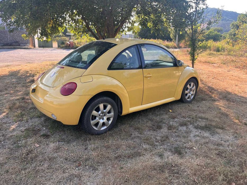 Продавам valkswagen Beetle