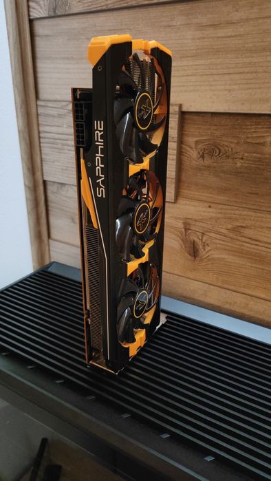 Placa video Radeon r9 290 4gb gddr5