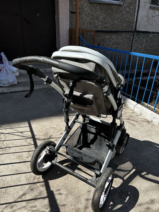 Продам коляску
