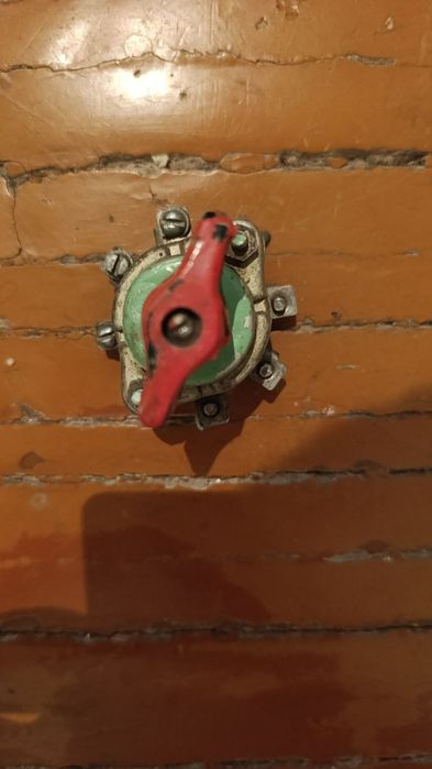 Кнопки ПУСК и СТОП