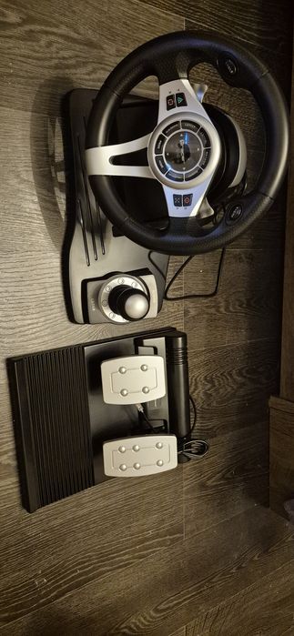 Volan de jucarie cu schimbator