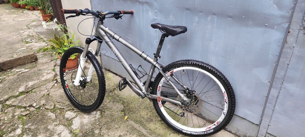 Bicicleta Giant STP 2 (hardtail trail/freeride)