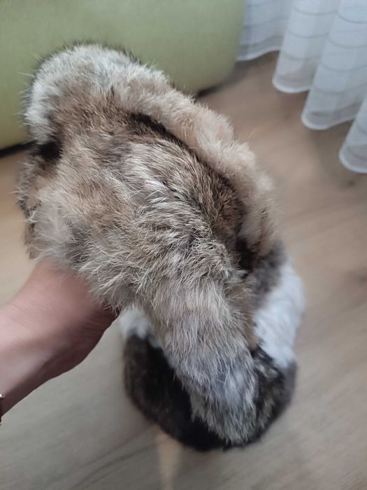 Зимна шапка от естествен косъм