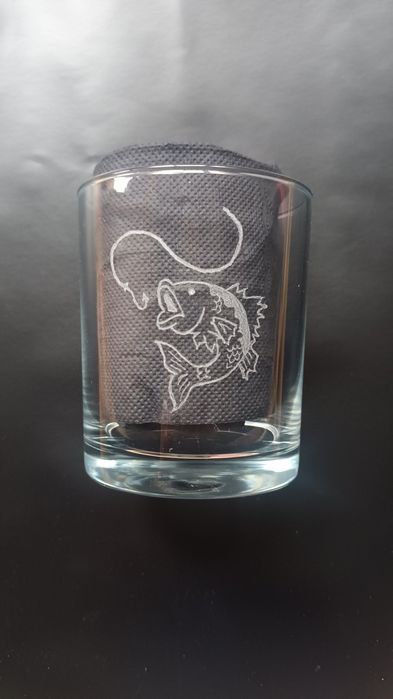 ръчно гравирани чаши