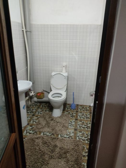 Yakkasaroy tumani Milliy Universitetga yaqin arenda kv