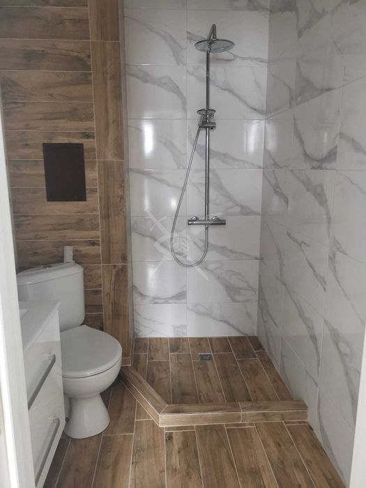 Продава се Тристаен апартамент в Бургас, Сарафово - 101 кв.м за 1951 €/кв.м - Снимка #6