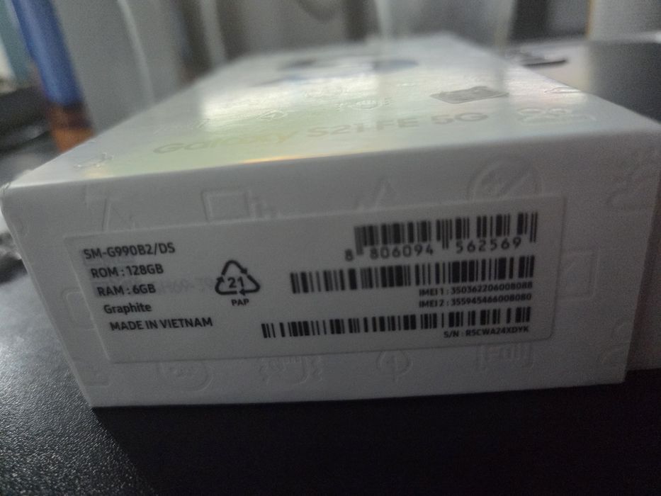 Vând Samsung S21 FE