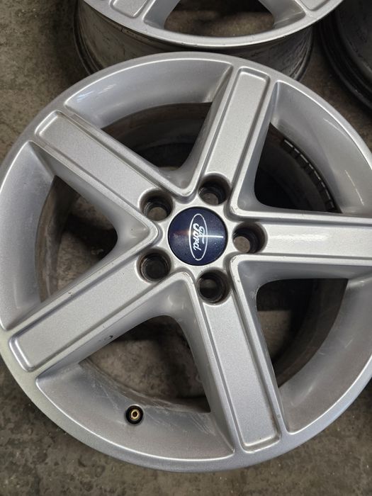 Jante Aliaj R16 Ford 5x108 Original Borbet