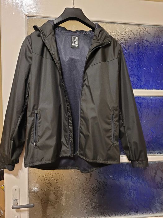 Geaca Decathlon Impermeabila 12-13 ani, 151-160 cm