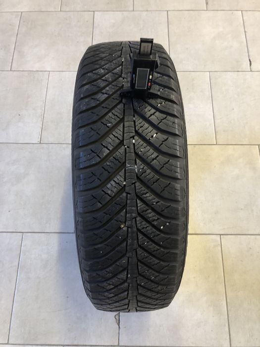 Всесезонна гума 185 65 15 Kumho 1бр