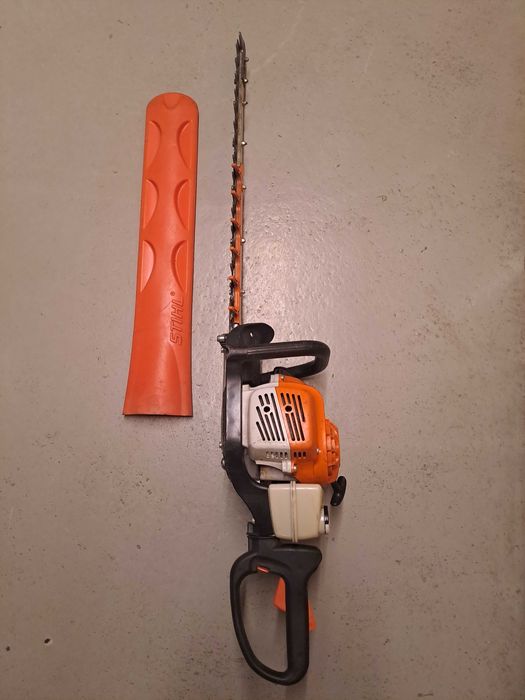 Stihl HS  82 R Foarfeca gard viu
