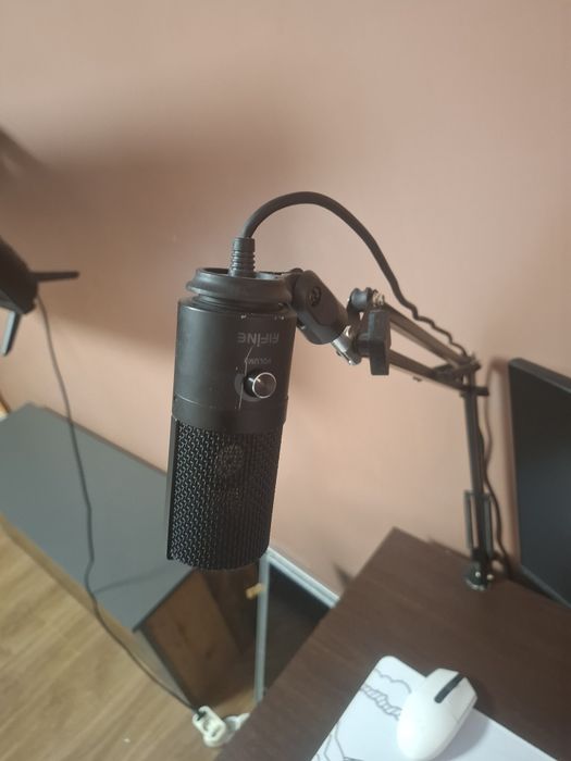 Продавам всичко от снимките.