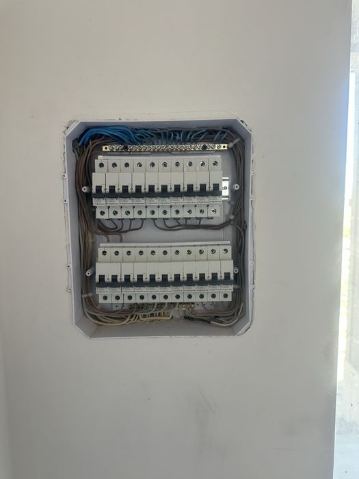 Вызов электрика 24/7