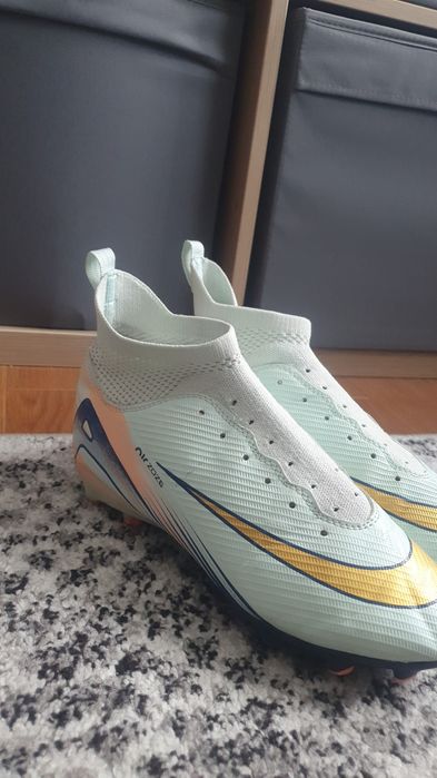 Pantofi de fotbal Nike  Air