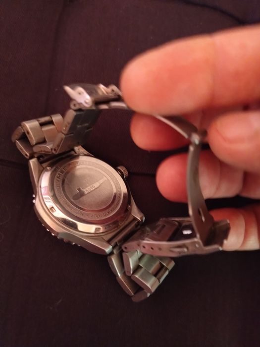 Ceas Megalith (quartz)