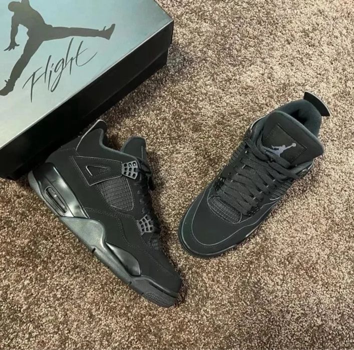 Jordan 4 Black Cat