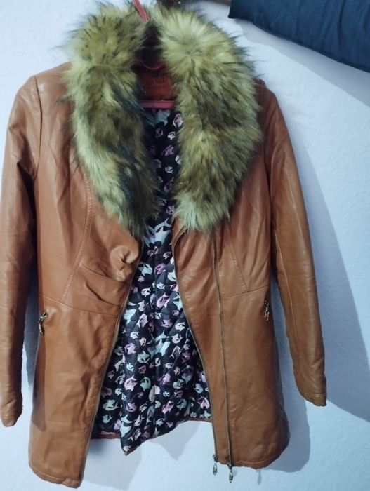 Ayollar ustki kiymi palto va koja kurtka