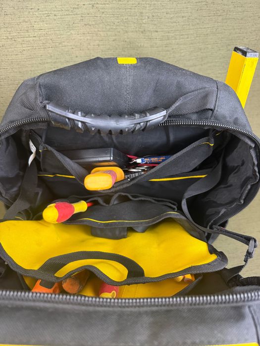 Пълен професионален комплект инструменти + раница Stanley FATMAX