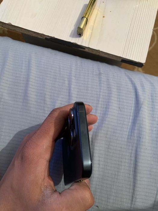 Продам iPhone 15 pro