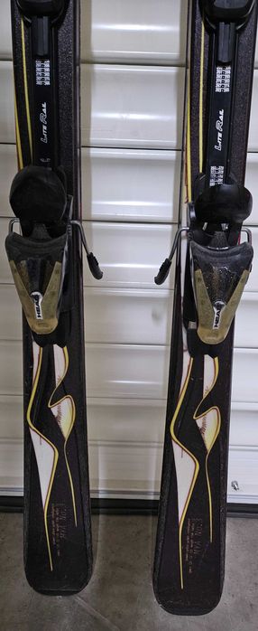 Дамски ски и автомати Head - 156 см. + щеки Masters