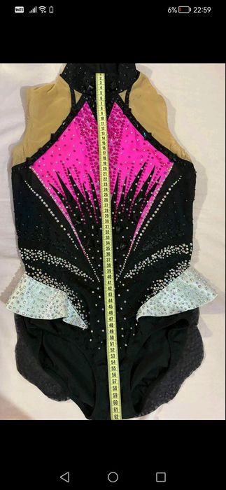 Трико за художествена гимнастика