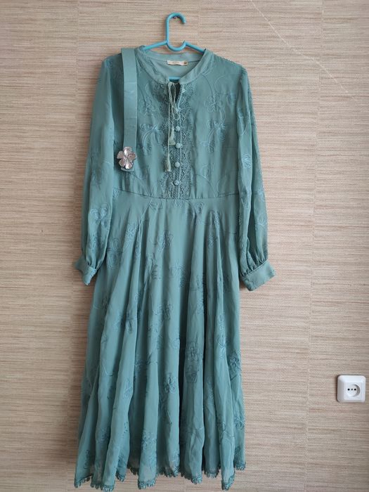 Вечерние платья.