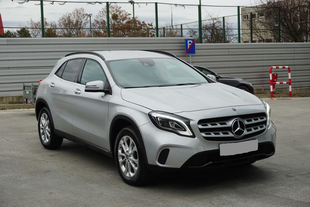Mercedes GLA 4x4 2017 Camera*Navi*LED*Piele 4MATIC Garantie RATE