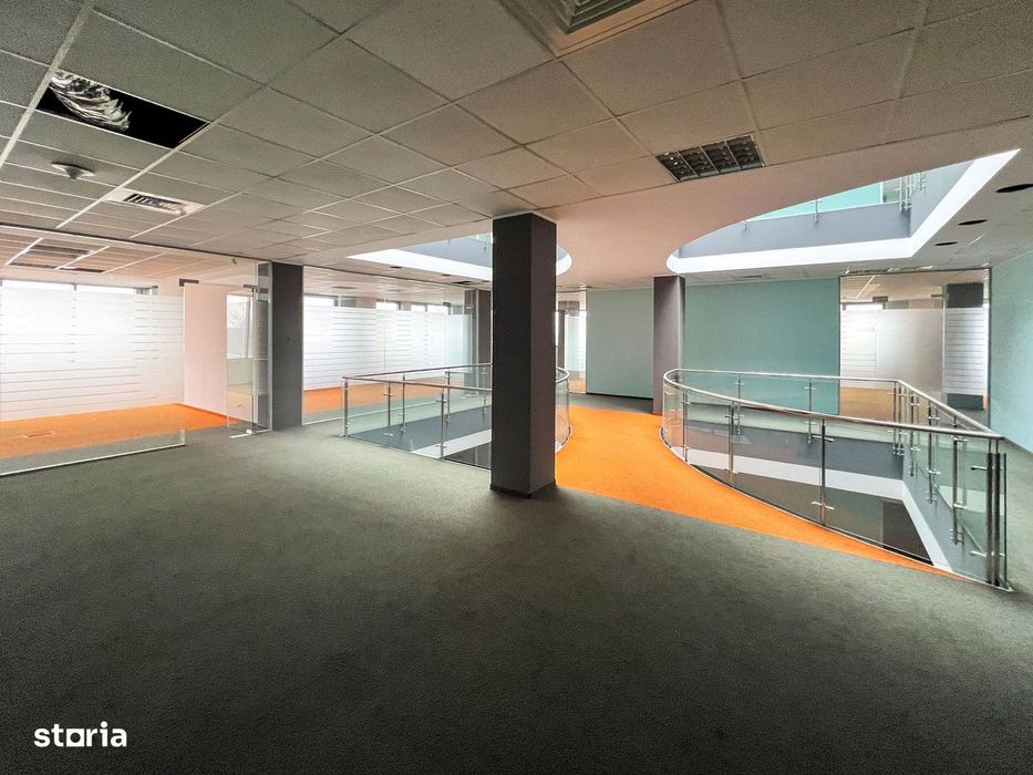 Proprietate comercială premium de vânzare- teren 3.728 mp |  Lângă A0
