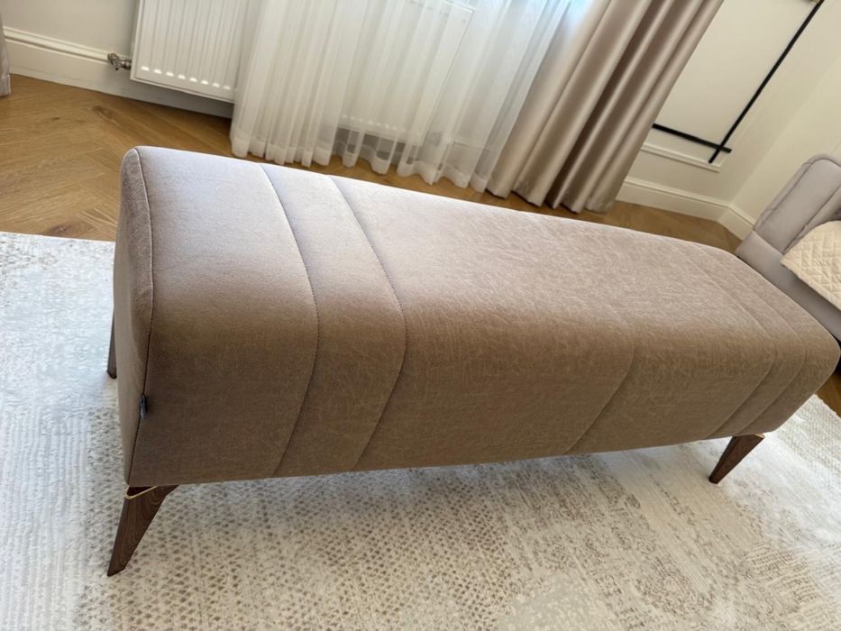 Пуфик для спальной комнаты