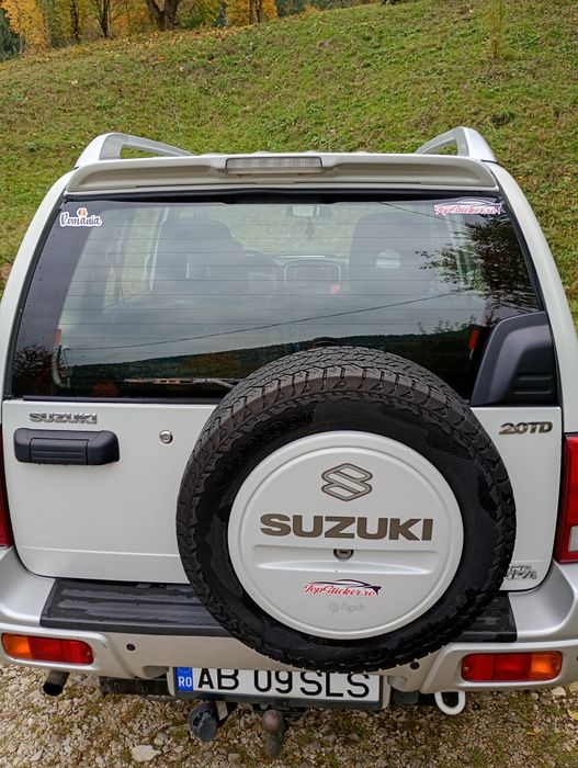 Vând Suzuki grand Vitara 2.0 diesel/reductor