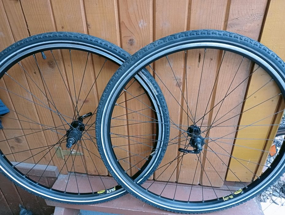 Roată spate butuc Shimano Alfine 8 Set roți 28 butuc Shimano Deore XT