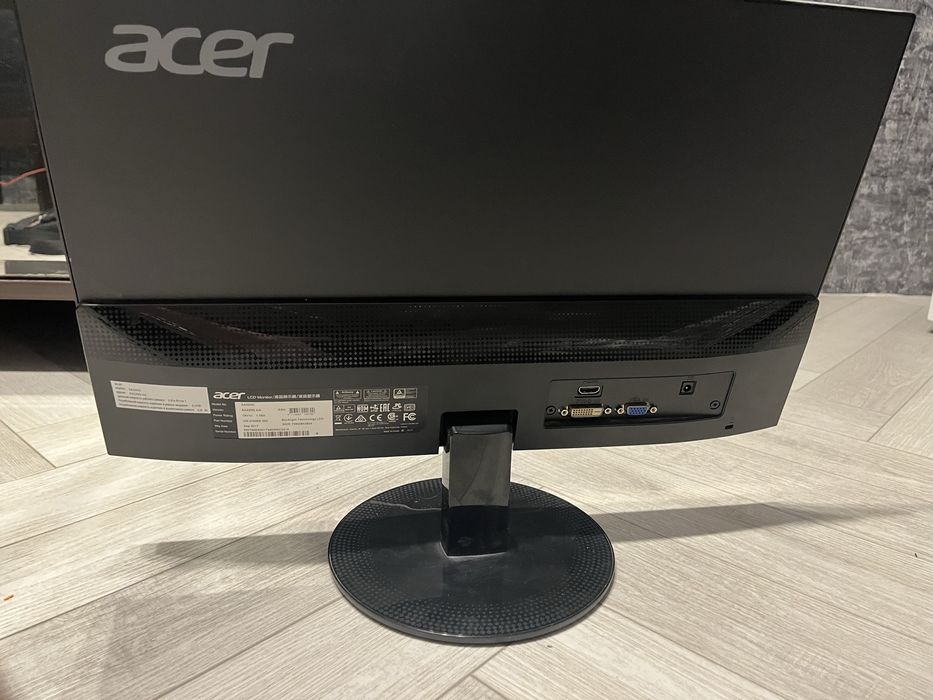 продаю Acer SA220Q bid
